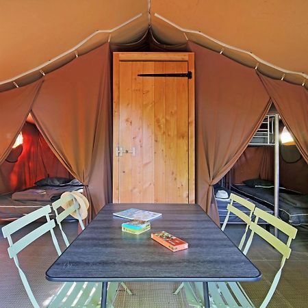 Huttopia Sarlat Esterno foto